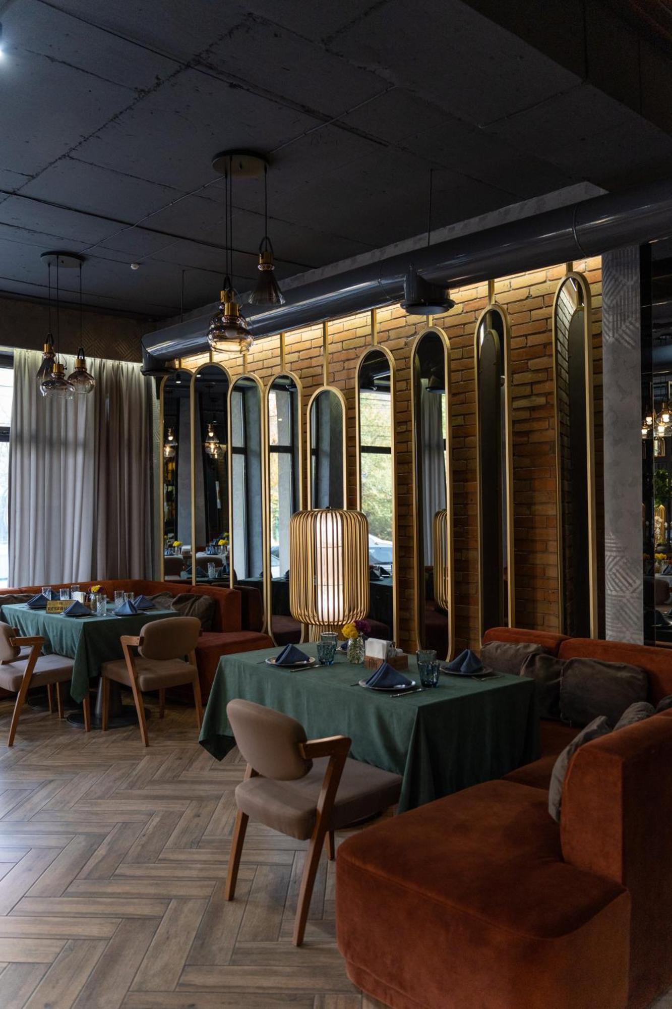בישקק Five Hotel מראה חיצוני תמונה