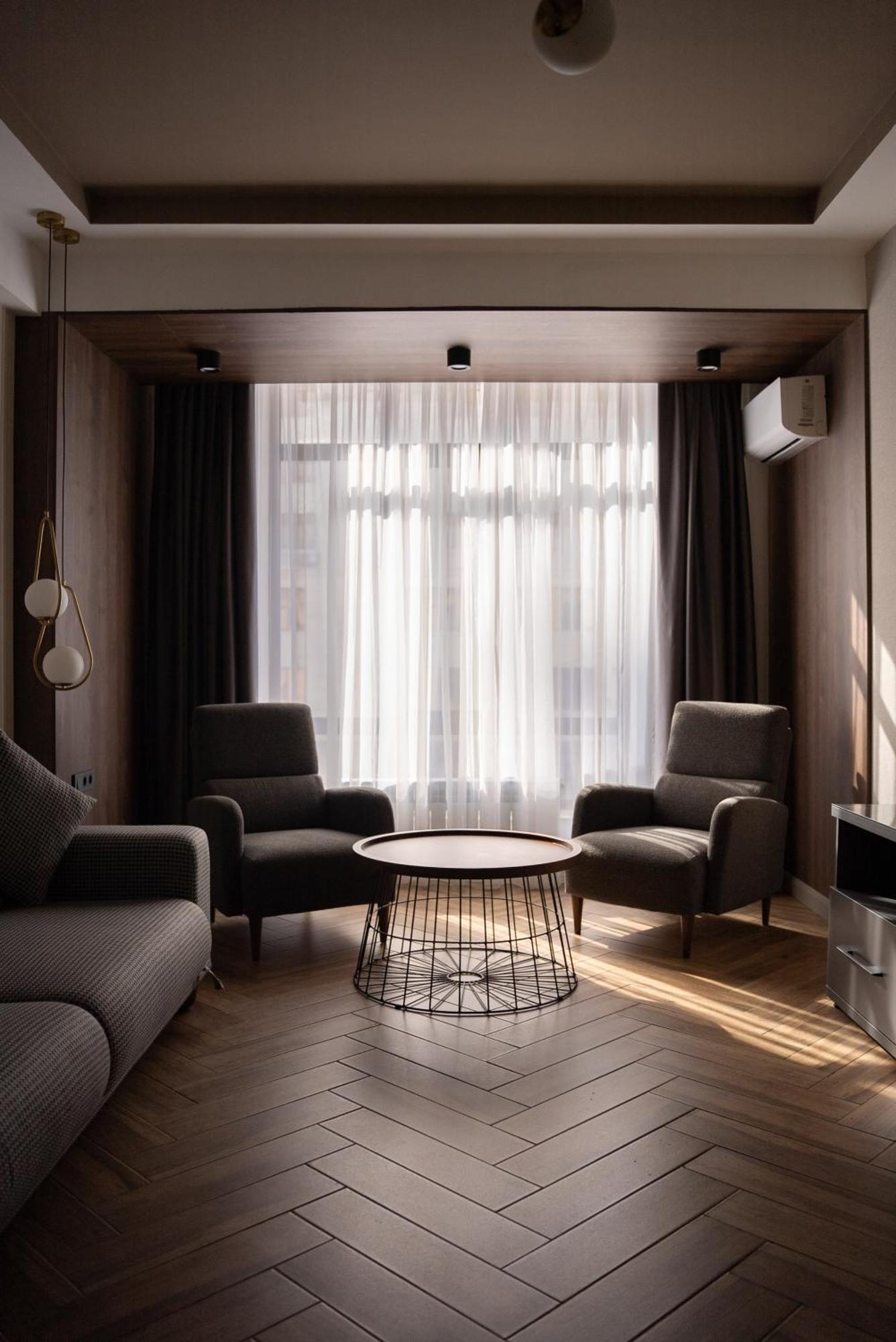 בישקק Five Hotel מראה חיצוני תמונה